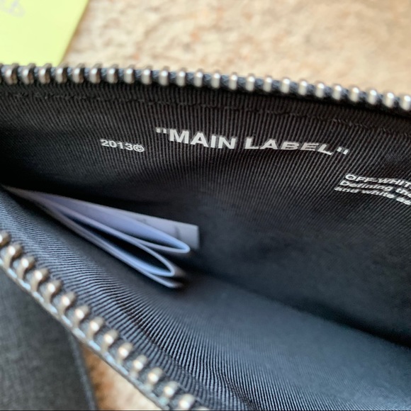 SOLD✖️OFF-WHITE Black Diag Double Pouch NWT - Picture 7 of 7